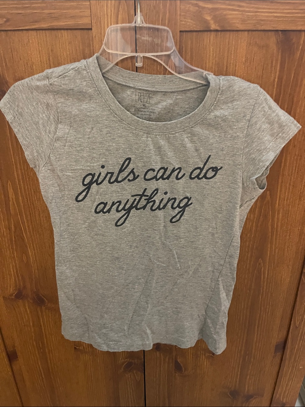 Echo Gray 'girls can do anything' Short Sleeve Tee